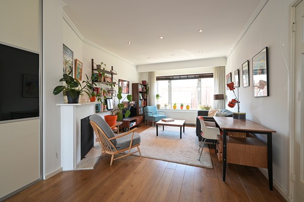 Medium property photo - Van Weede Van Dijkveldstraat 13B, 2582 KP Den Haag